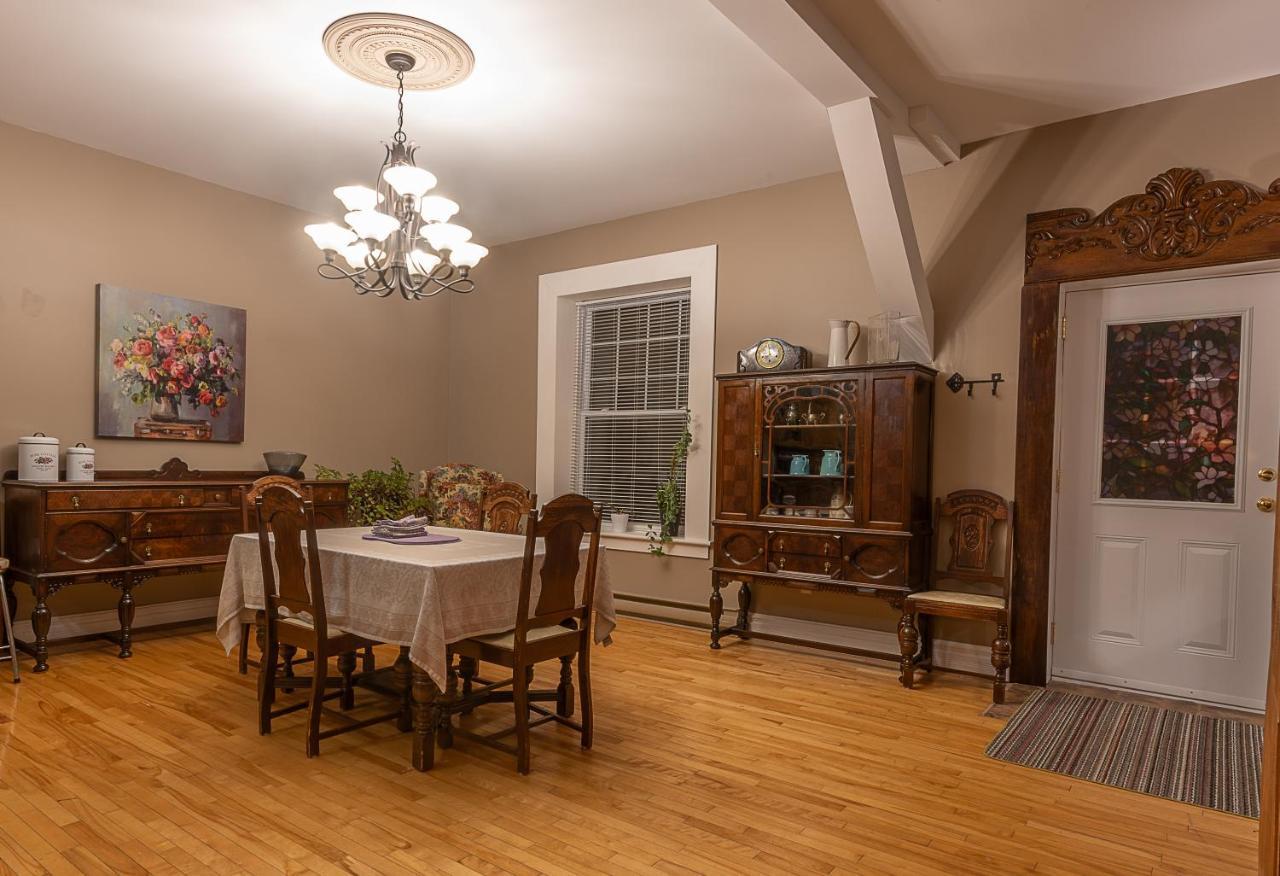 St. Martins Country Inn & Vaughan'S Restaurant Экстерьер фото