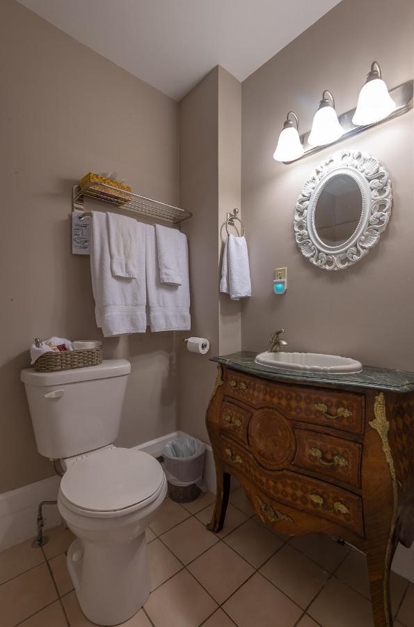 St. Martins Country Inn & Vaughan'S Restaurant Экстерьер фото