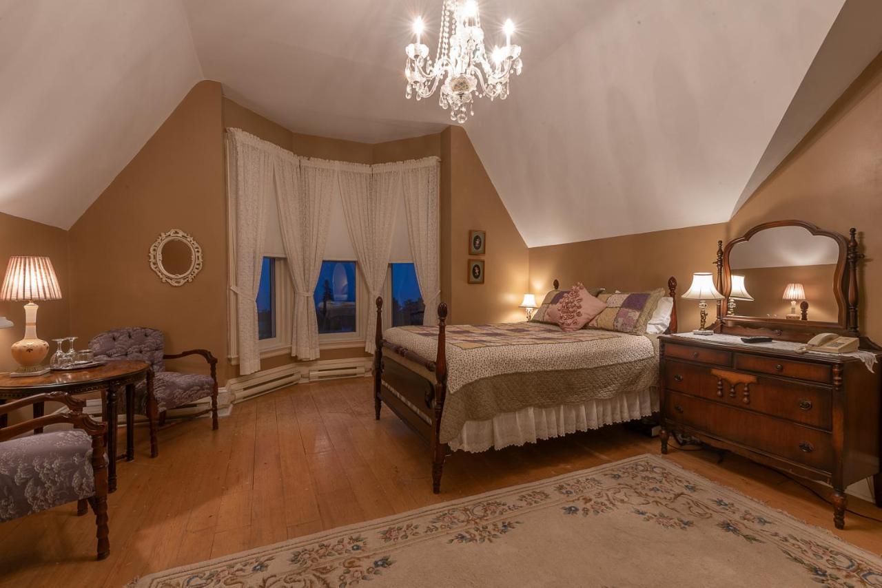 St. Martins Country Inn & Vaughan'S Restaurant Экстерьер фото