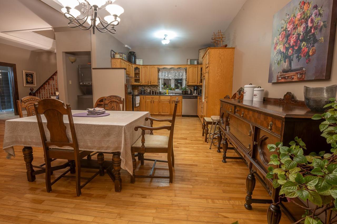 St. Martins Country Inn & Vaughan'S Restaurant Экстерьер фото